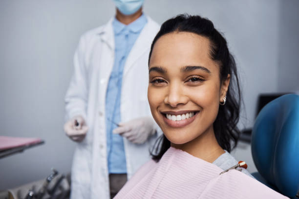 Best Veneers and Lumineers  in Powells Crossroads, TN